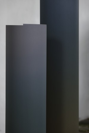 claire-chesnier-210319-220319_210319 I 220319, 2019, encre sur papier sur socle tubulaire, 130,5 x 26 cm I 168,5 x 27 cm-©Aurelien Mole-1.jpg